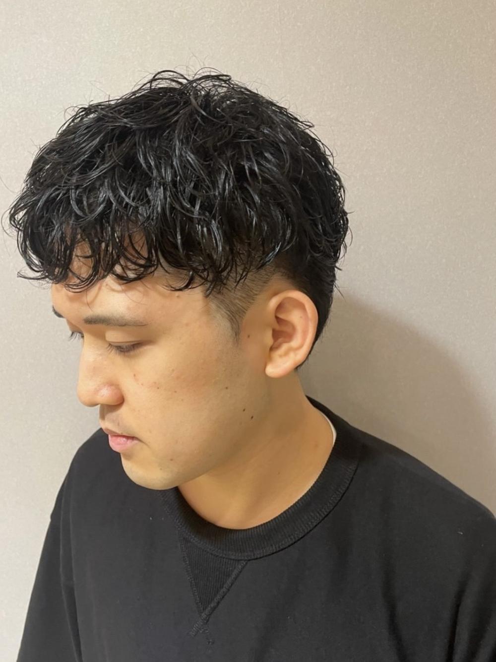 癖毛を活かしたパーマ風カット