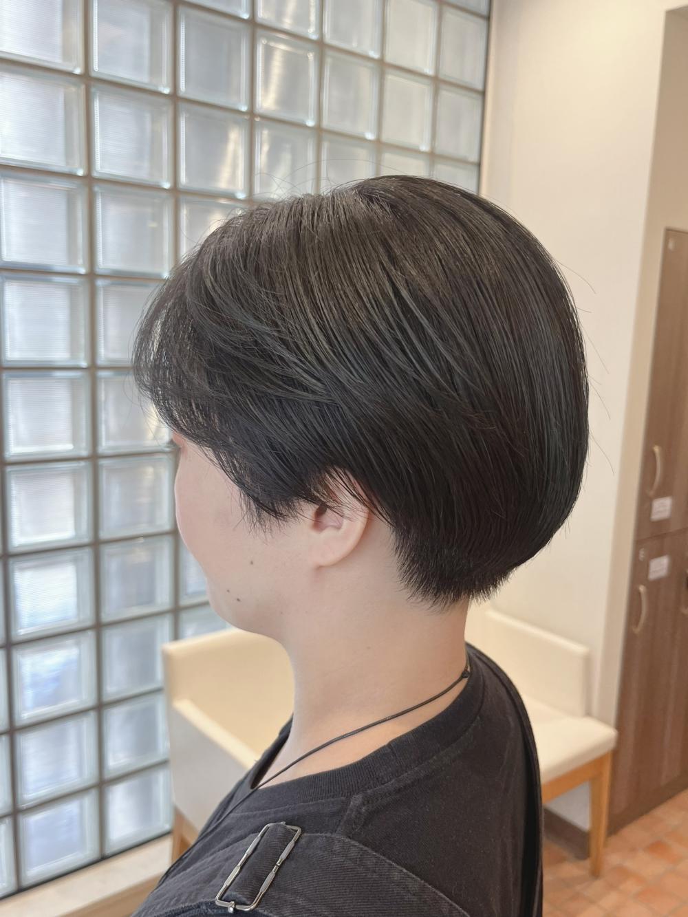 ダークカラーの秋ショート