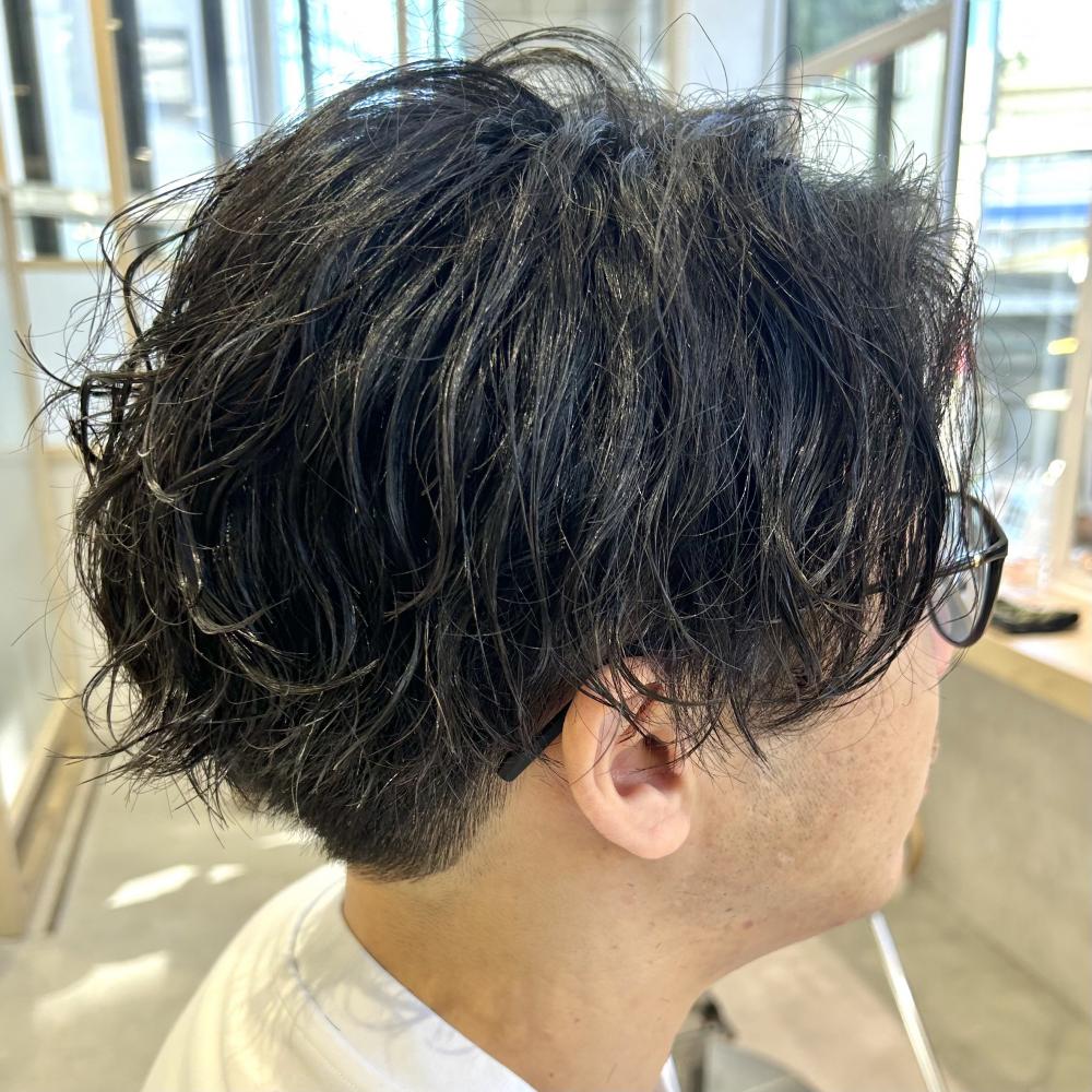 センター分けツイストパーマ