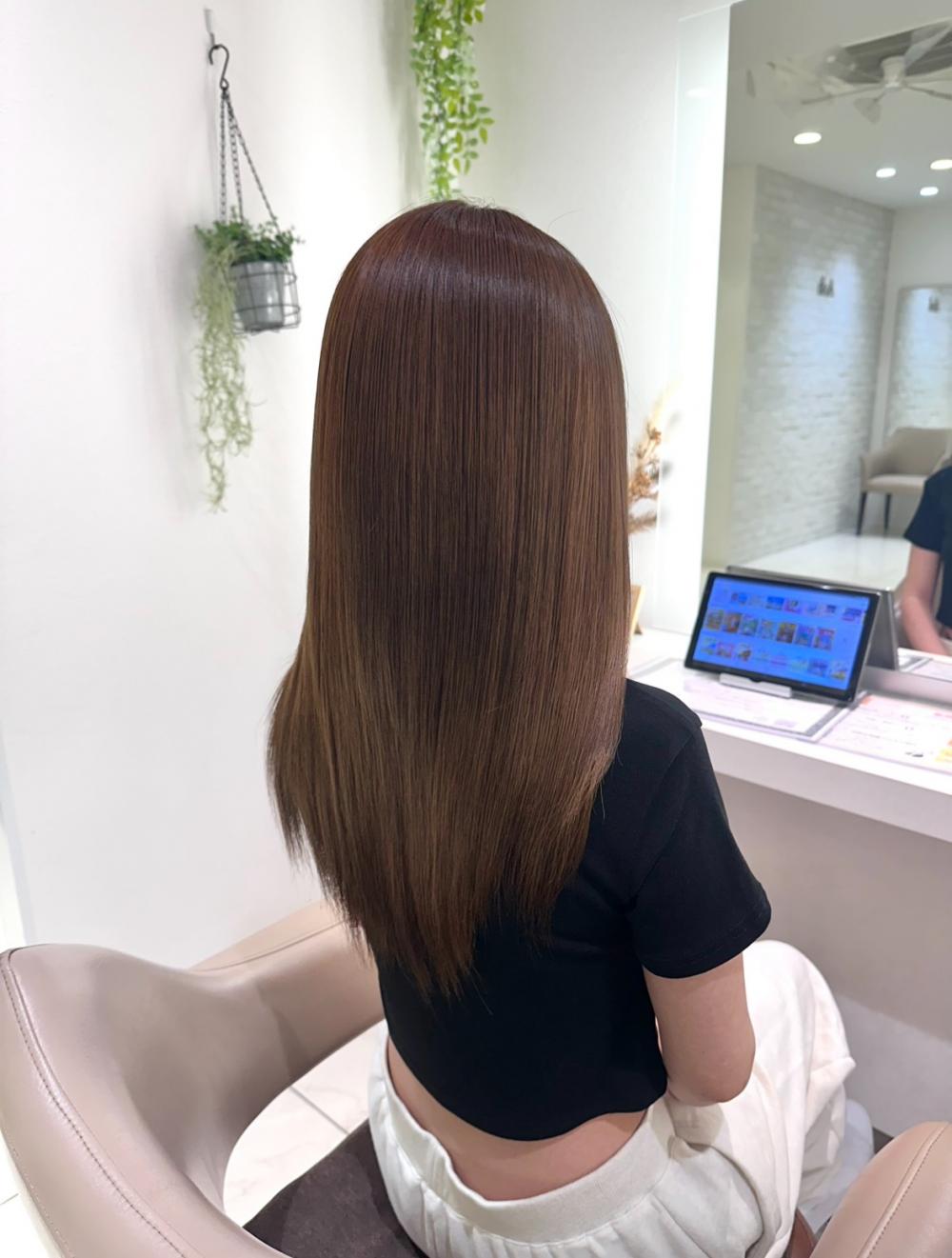 ブリーチ縮毛矯正で髪キレイ