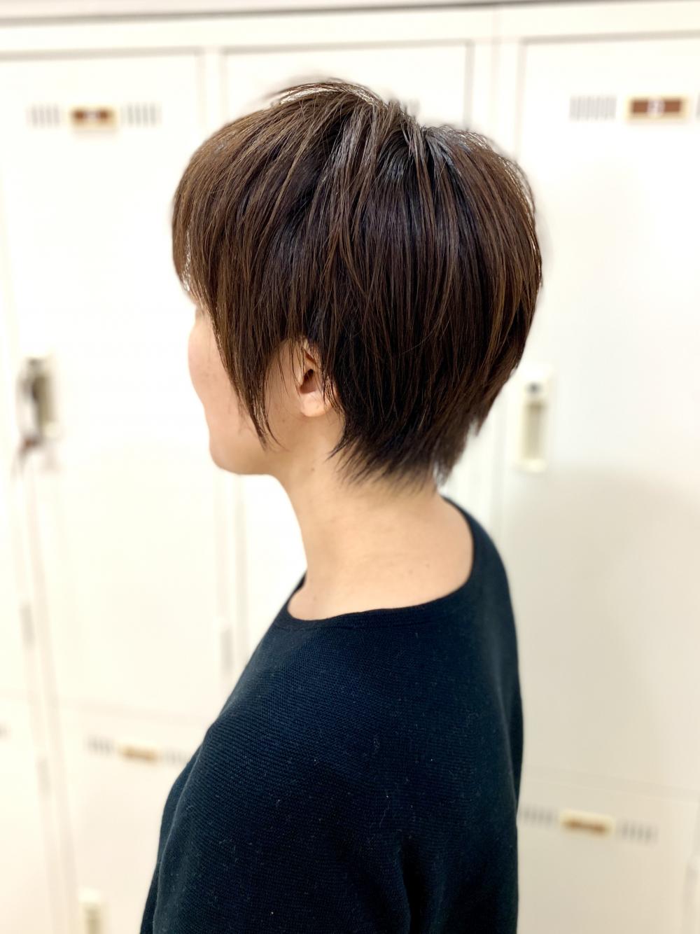 ショートヘア