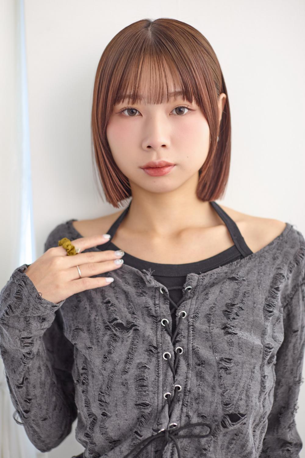 コンパクトストレートナチュラルボブ