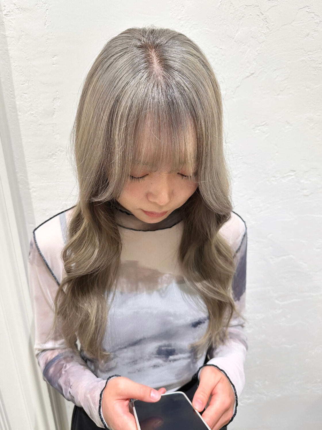 ミルクティーグレージュ