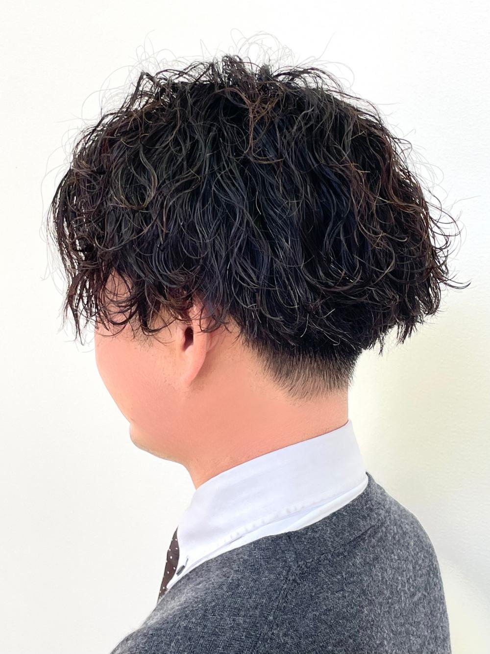 ビジネスでもOK/波巻きパーマ｜サブ写真②