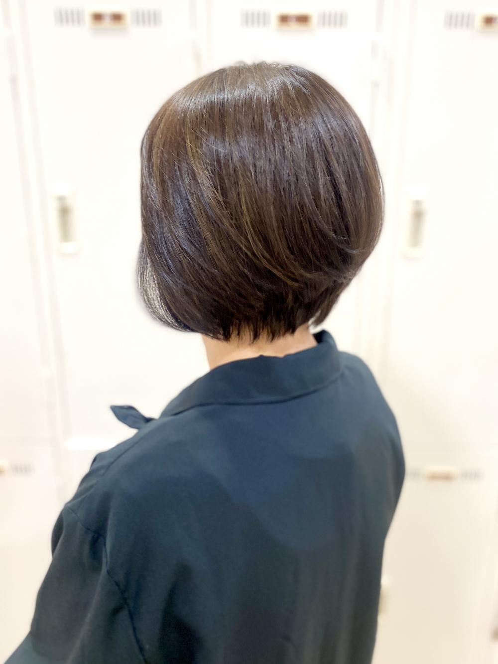 大人ショートボブ｜サブ写真②