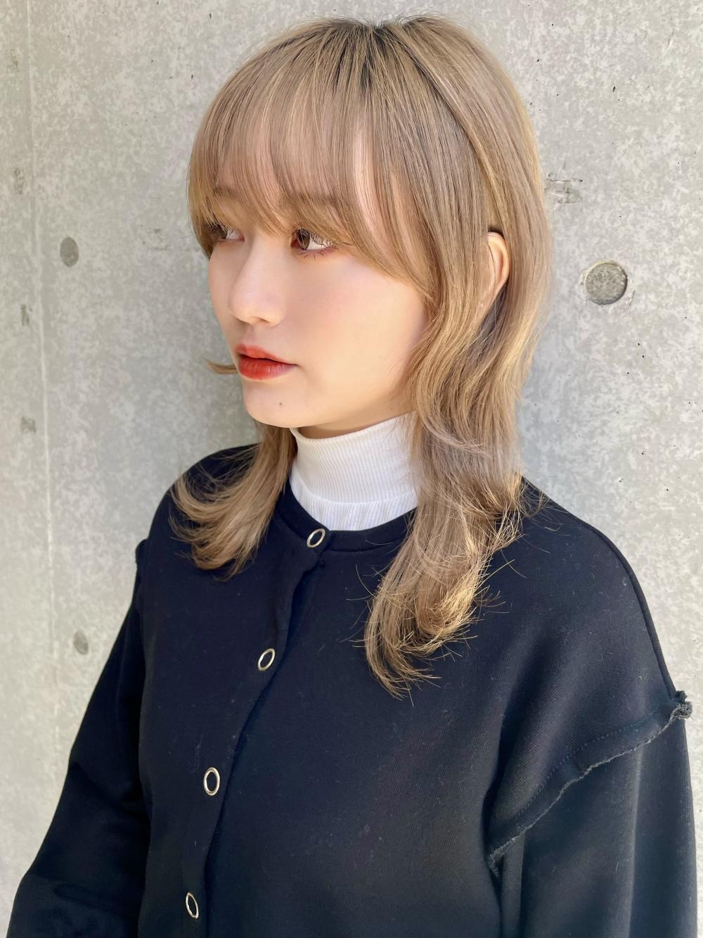 ウルフレイヤー/顔まわりレイヤー／ミルクティーベージュ｜サブ写真③