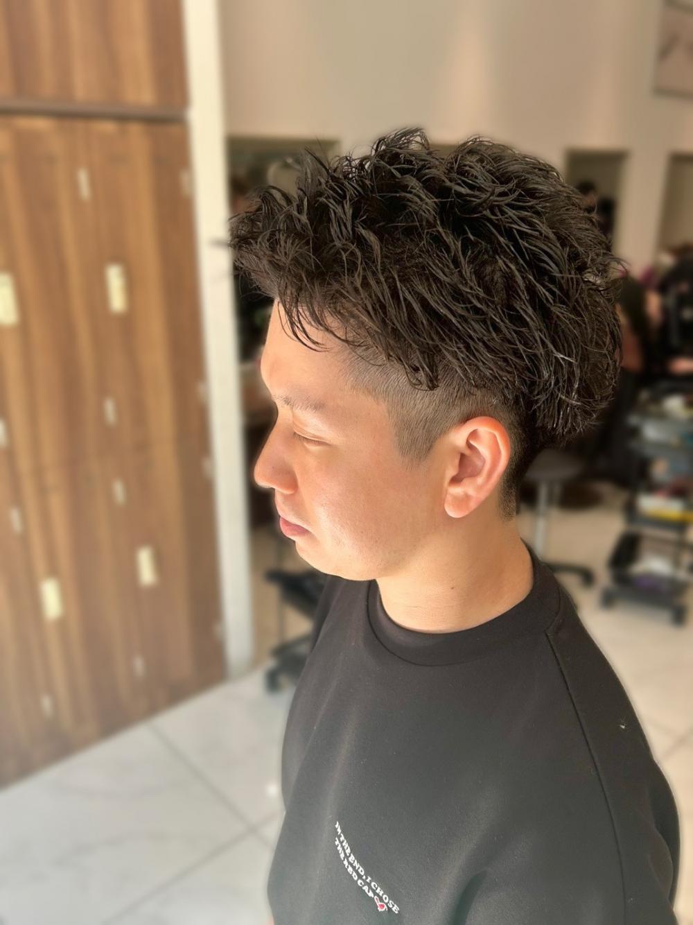 アップバングショート