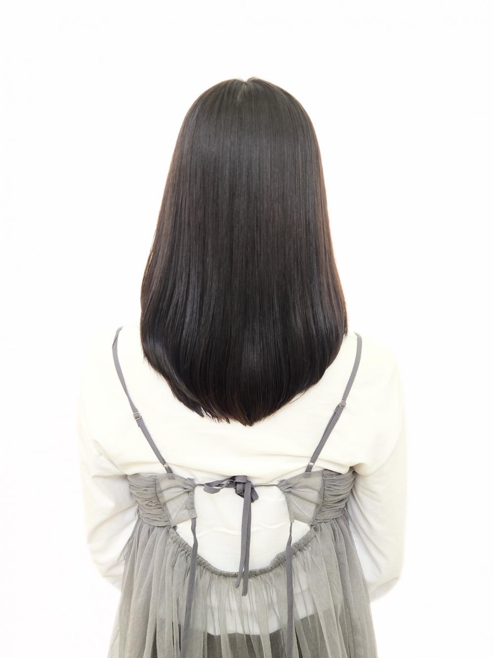 暗髪にはこれ!ナチュラルグレーカラー