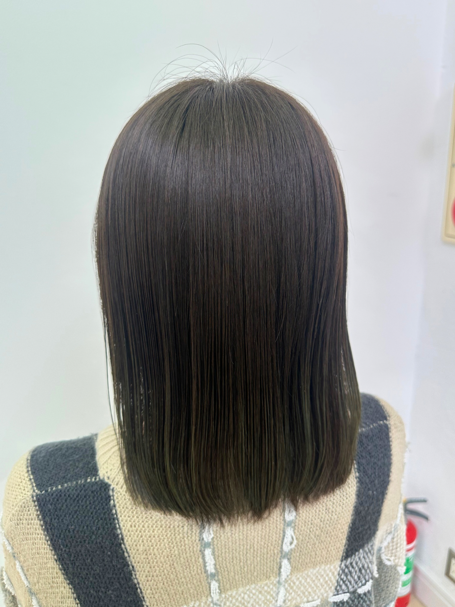 オリーブカラー