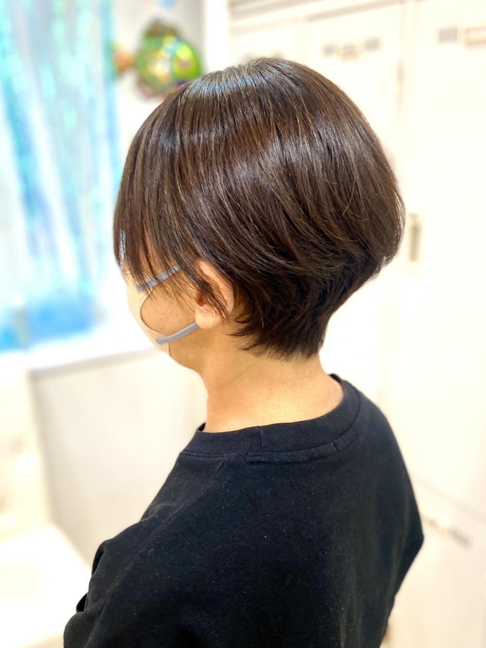 ショートヘア