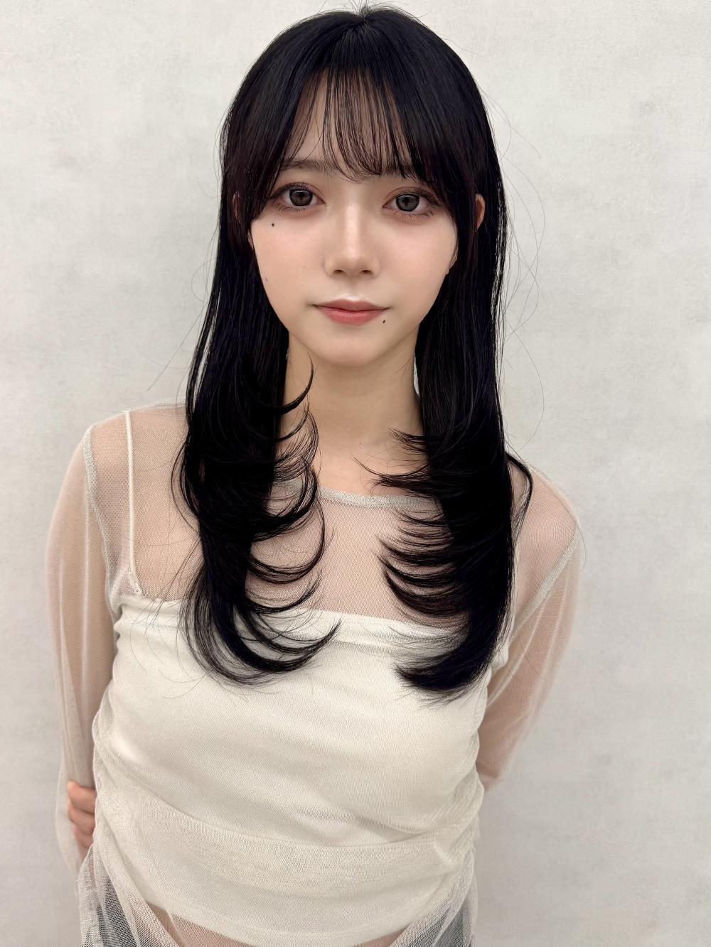 艶レイヤー×韓国風シースルーバング