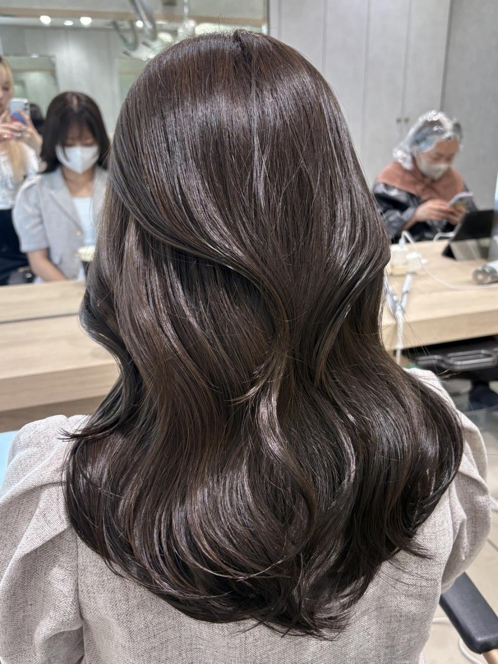 韓国ヘア髪質改善ブリーチなしダブルカラーディープベージュ