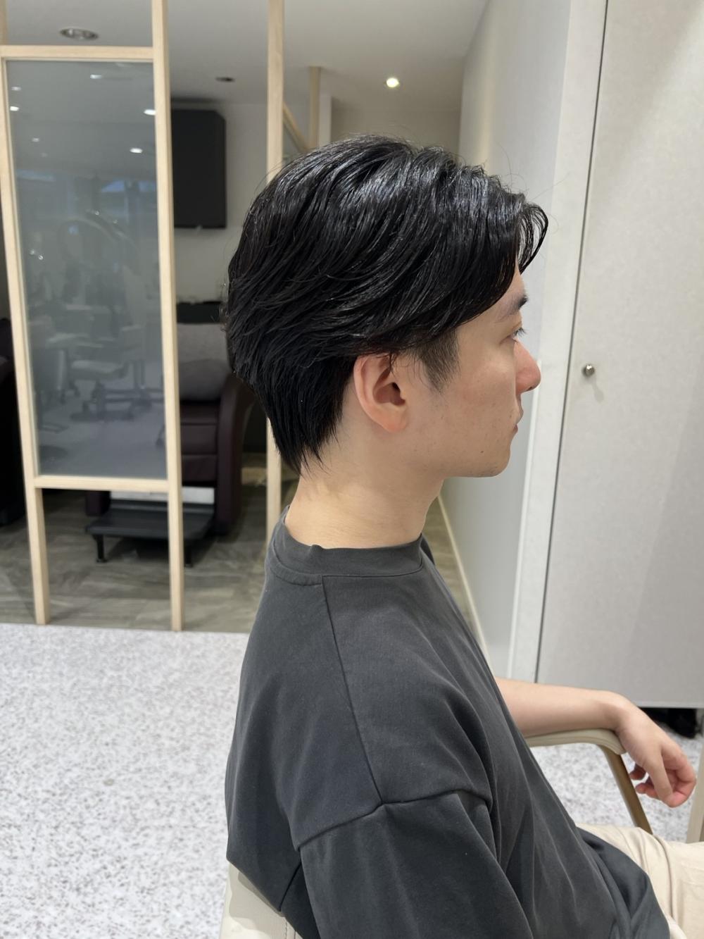 センター分け×フェザーパーマ｜サブ写真②