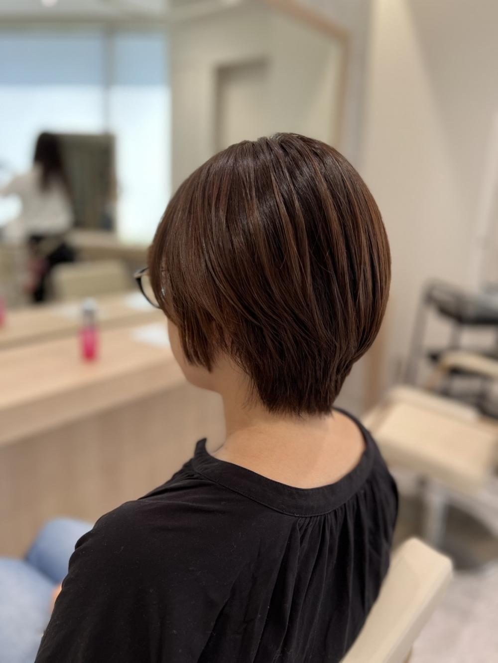 ショートヘア