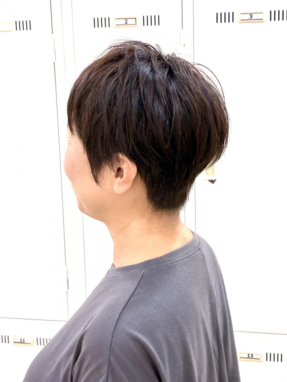 ショートヘア