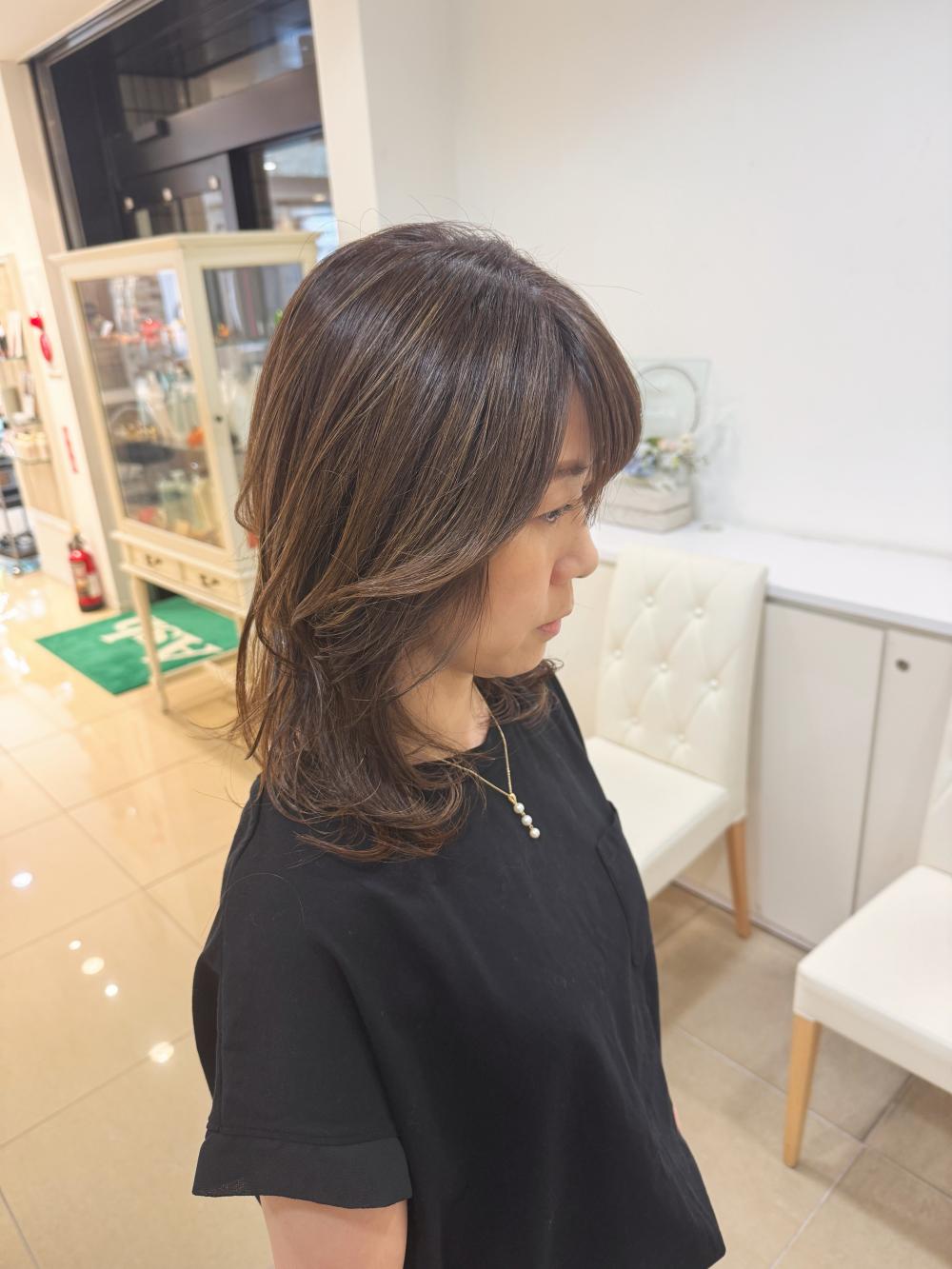 ハイライト　白髪ぼかしカラー｜サブ写真②
