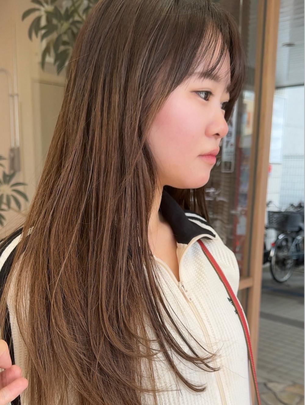 「動きと透明感がカギ。秋のトレンドヘア」