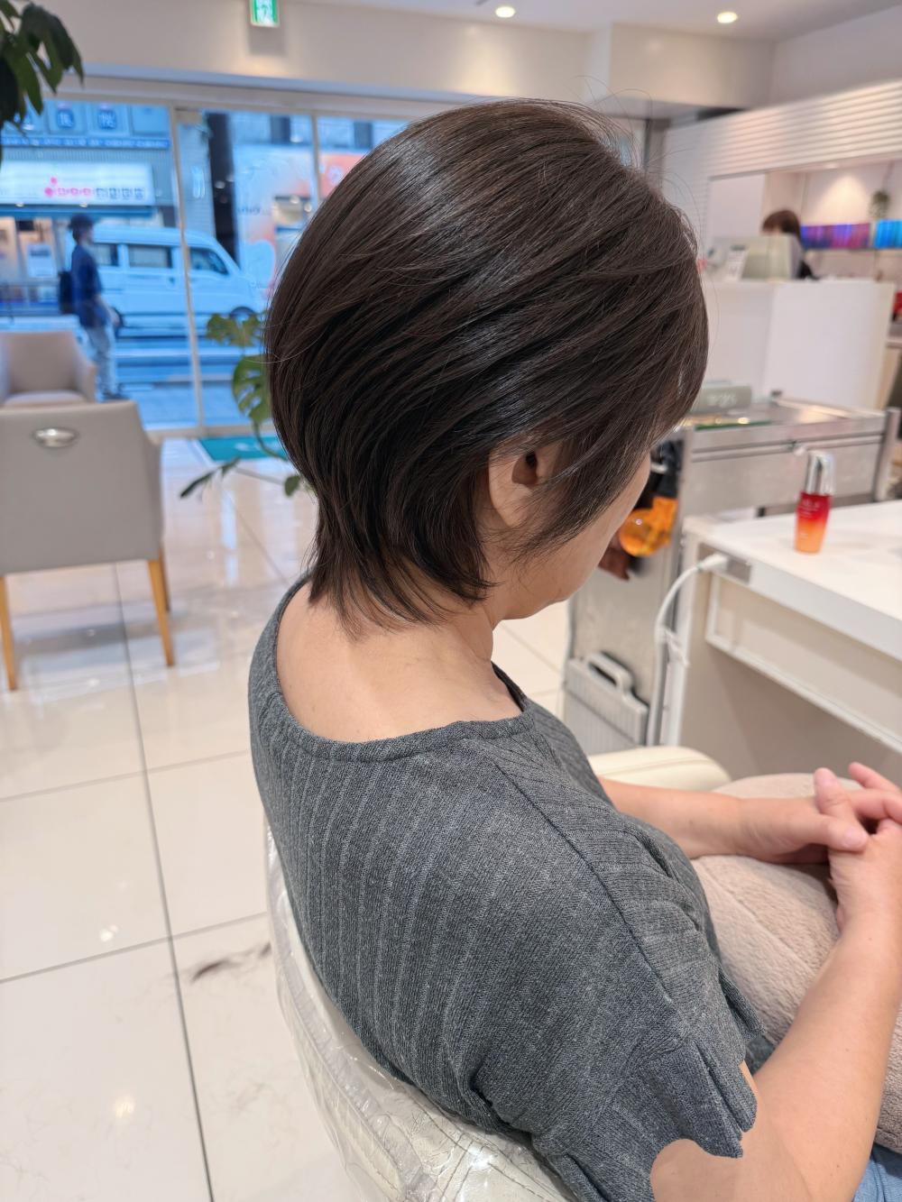 ＼白髪/白髪ぼかし/ショートレイヤー/グレージュ/50代／