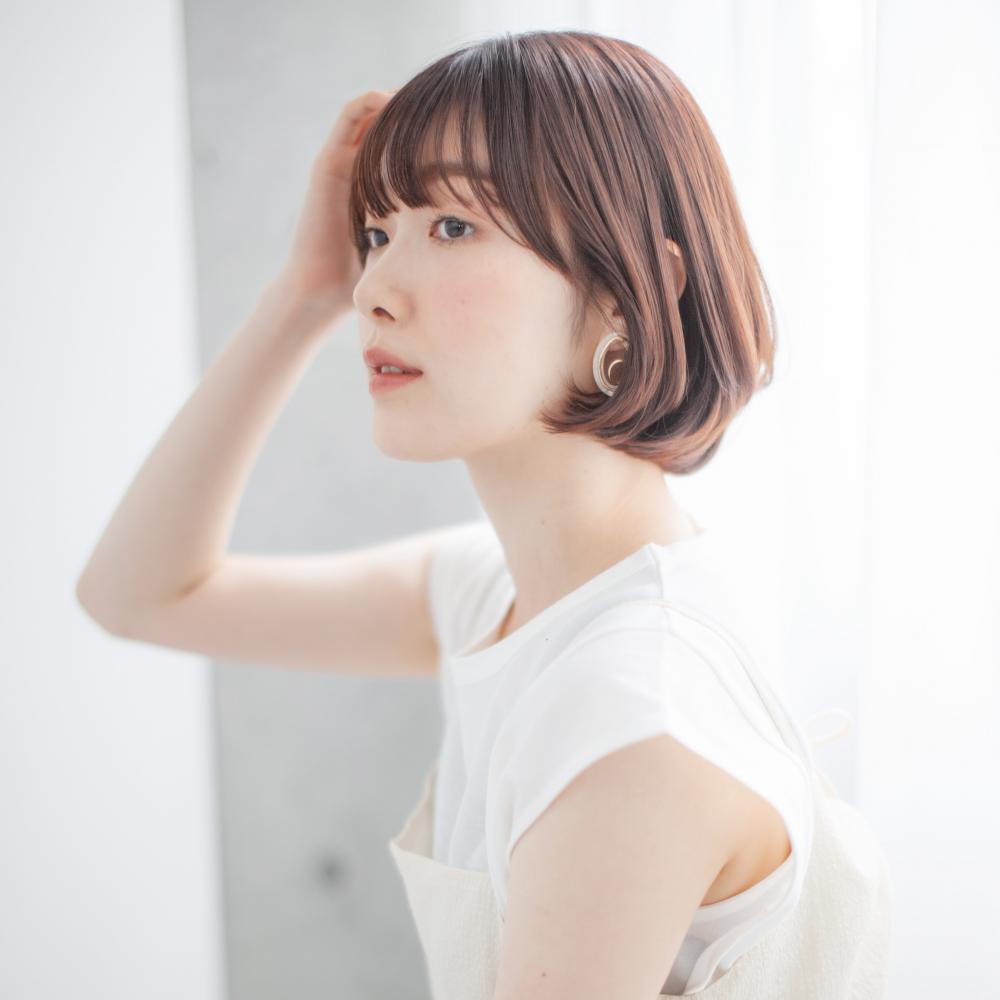 ひし形シルエットショートボブ