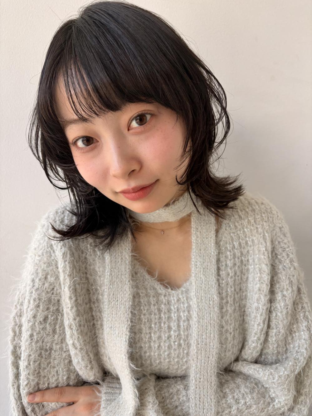 くびれレイヤー×エアリーウルフボブ｜サブ写真②