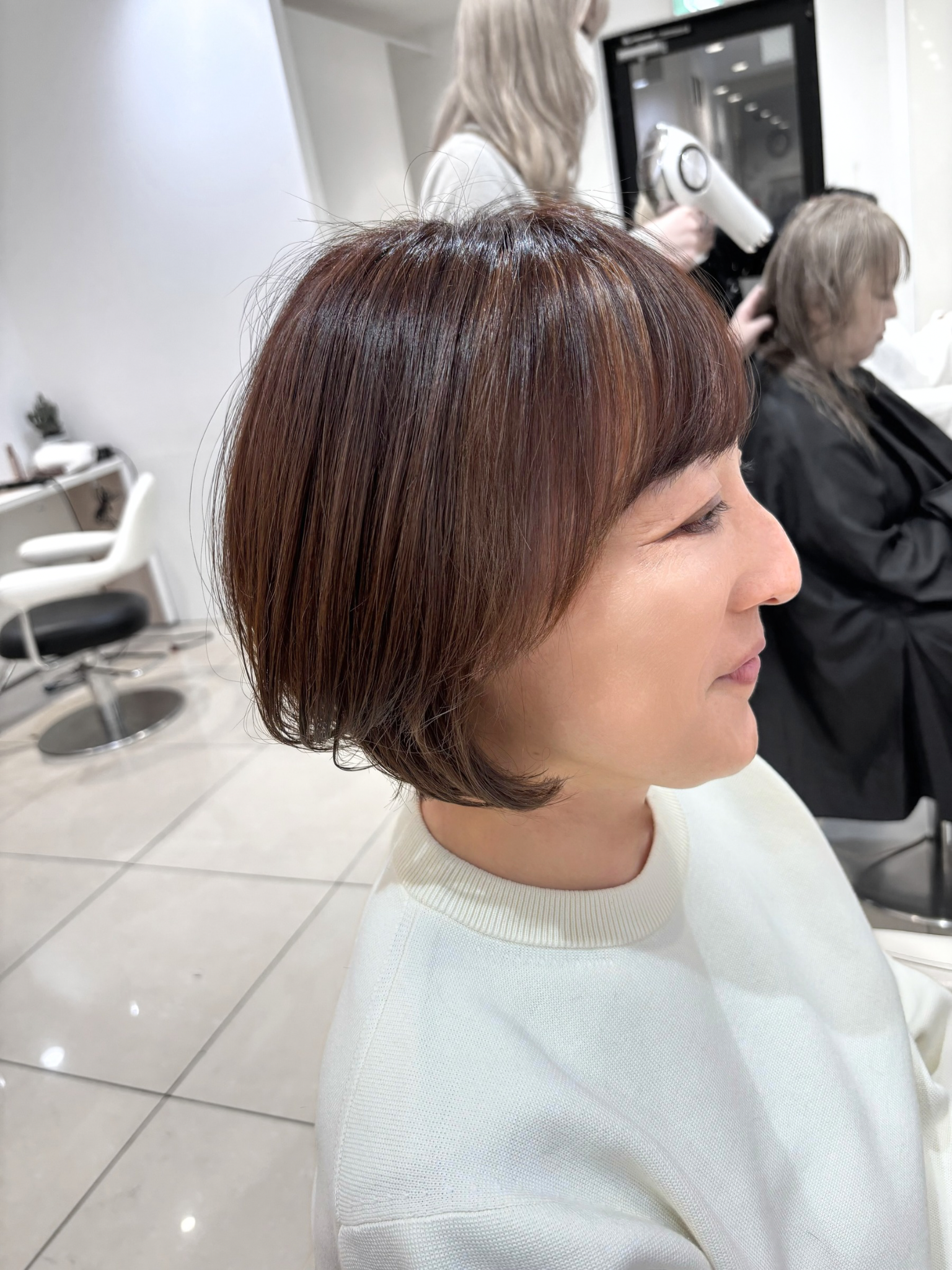顔周り白髪ぼかしカラー｜サブ写真③