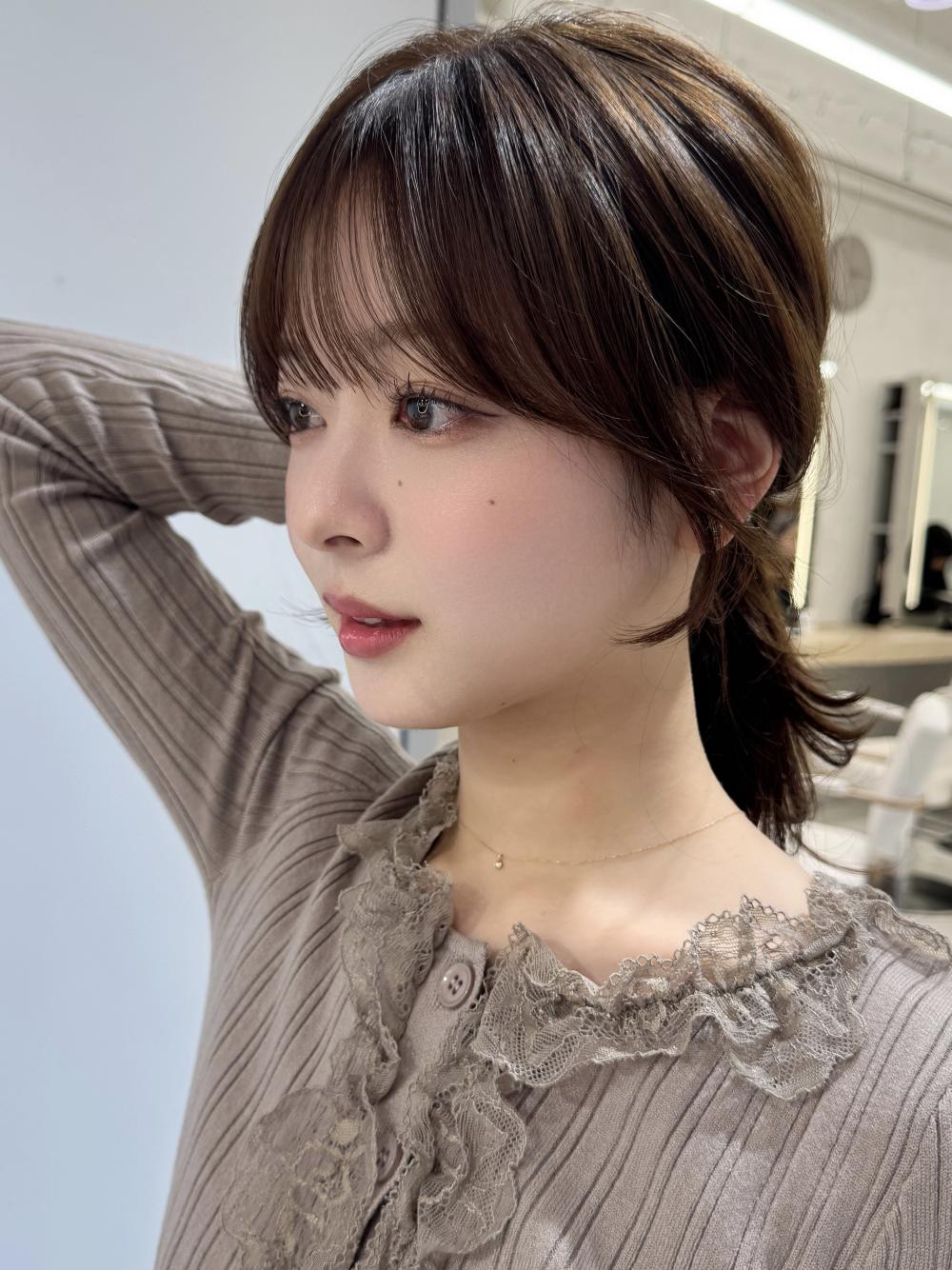 レイヤーカット韓国ヘアダブルカラー顔周り前髪カットボブ
