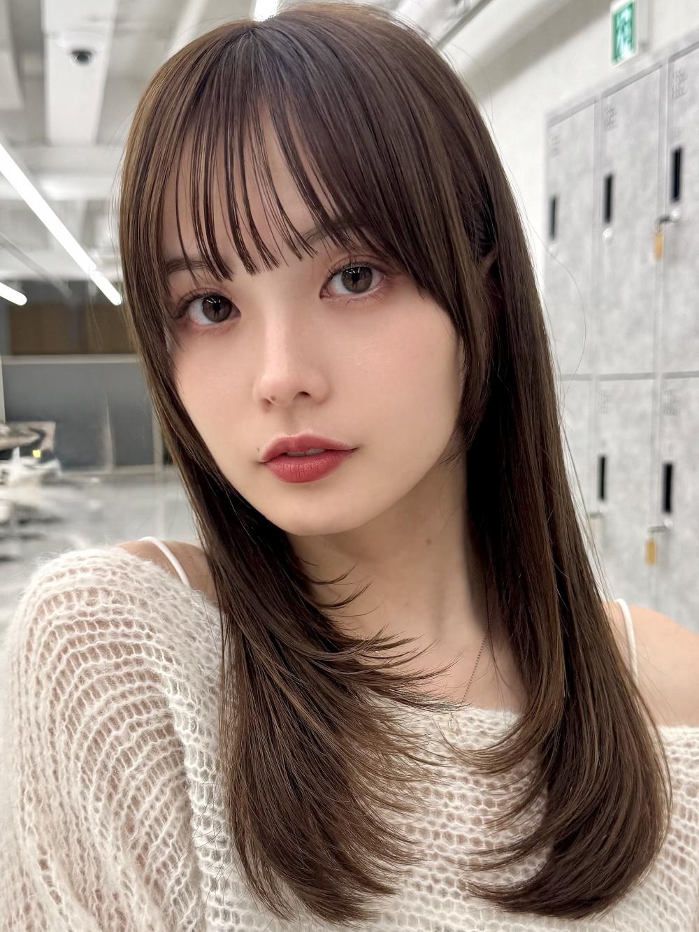 レイヤーカット韓国ヘアダブルカラー顔周り前髪カットボブ