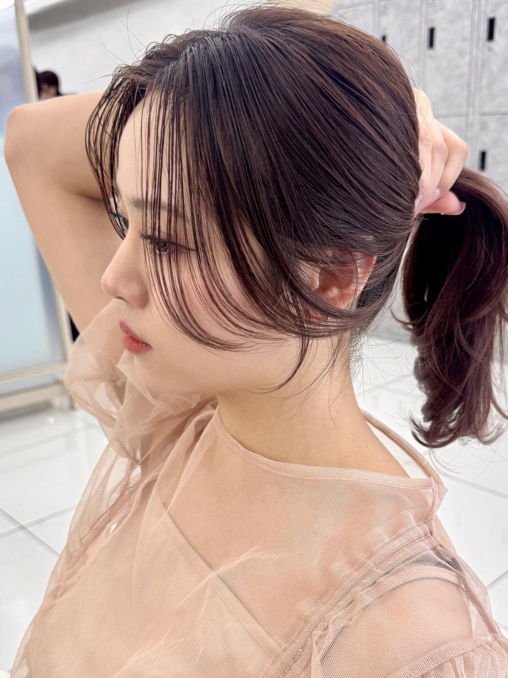 レイヤーカット韓国ヘアダブルカラー顔周り前髪カットボブ
