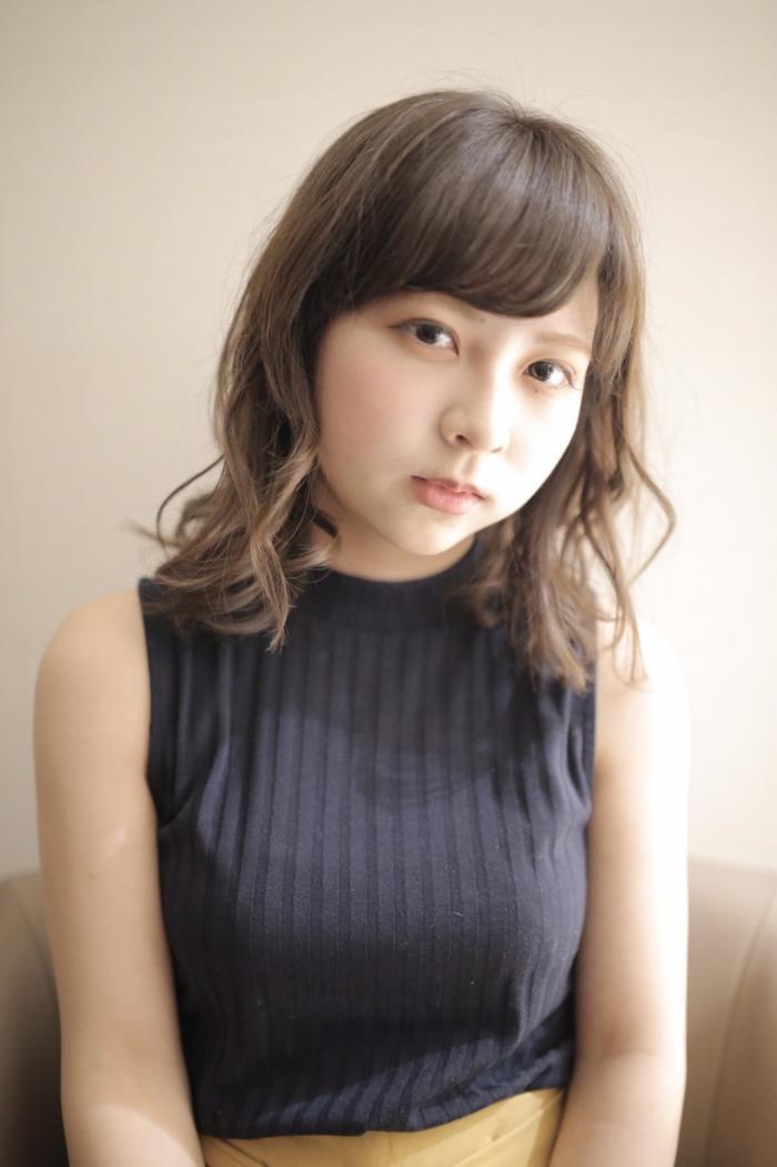 外ハネフェミニンロブ｜サブ写真③