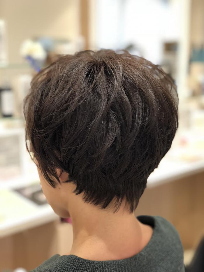 大人ゆるふわショート