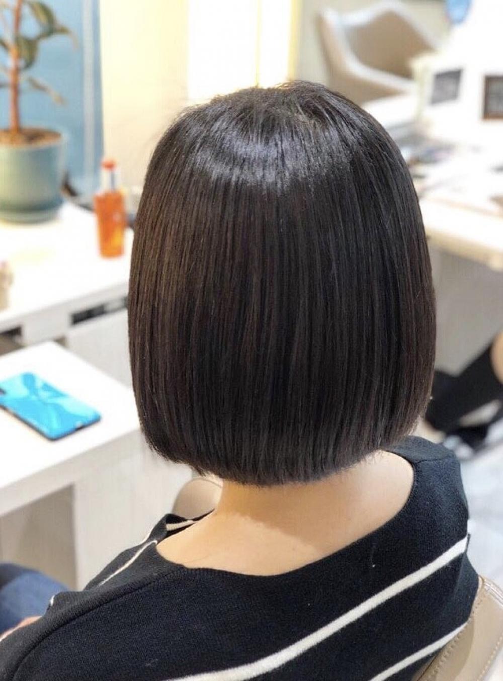 ナチュラルストレートボブ