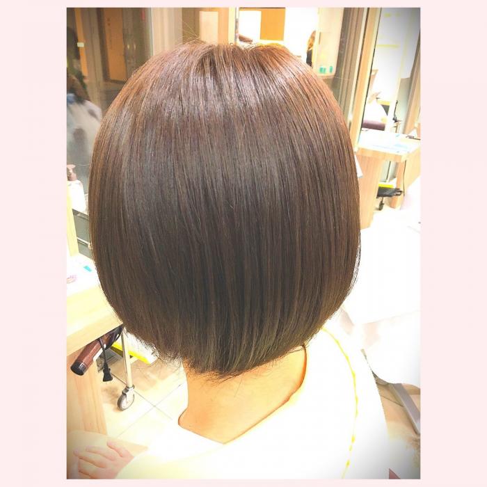 ナチュラルストレートボブ