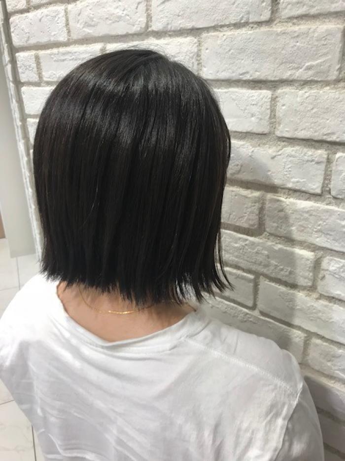 切りっぱなしボブ
