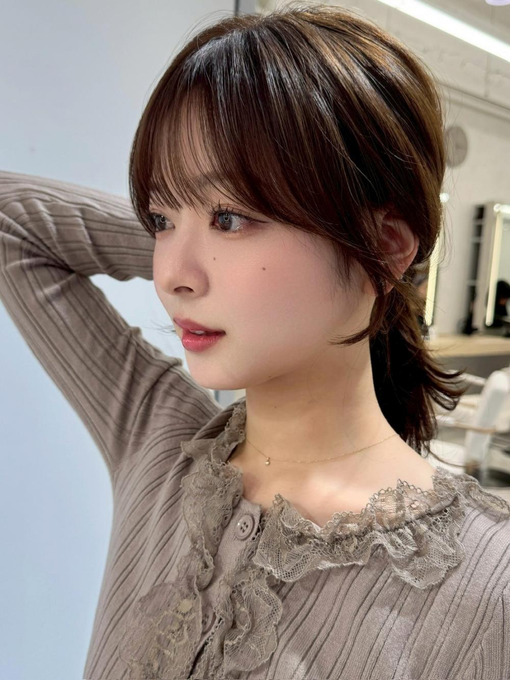レイヤーカット韓国ヘアダブルカラー顔周り前髪カットボブ
