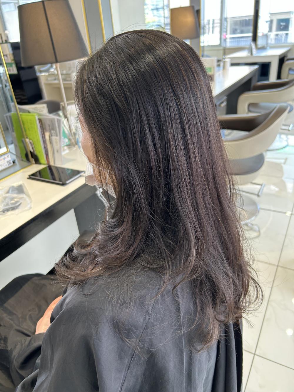 デジタルパーマとヘアマニキュア
