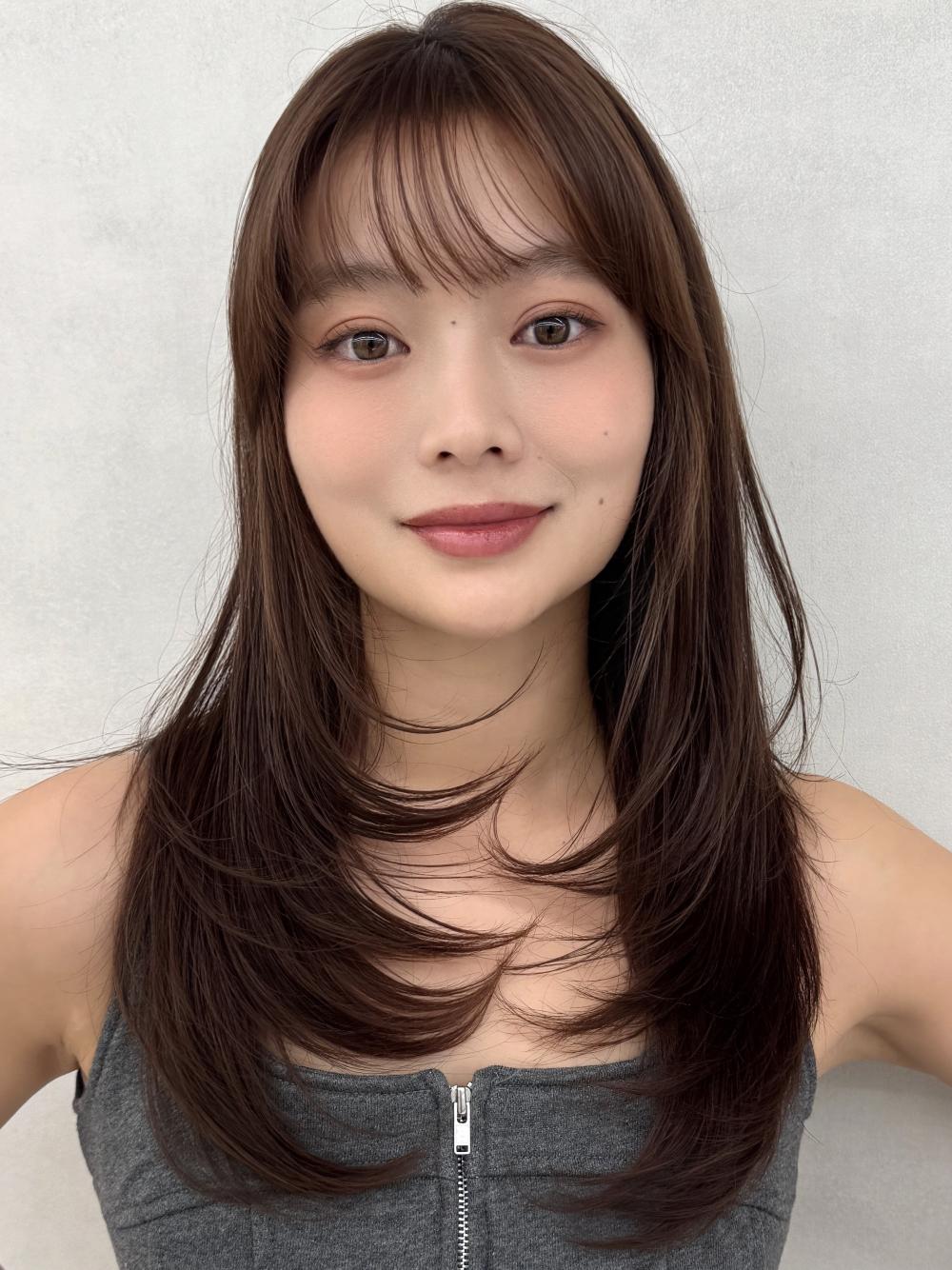 レイヤーカット韓国ヘアダブルカラー顔周り前髪カットボブ