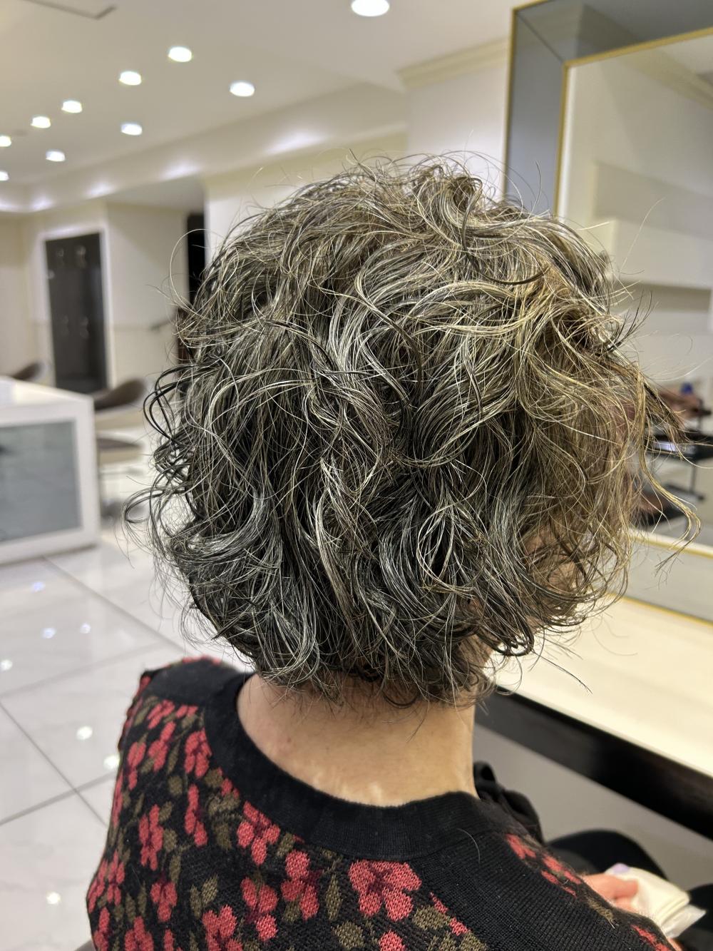 パーマ&ヘアマニキュア