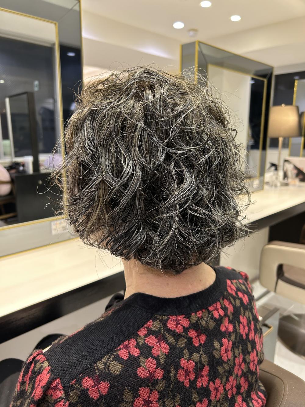 パーマ&ヘアマニキュア｜サブ写真②