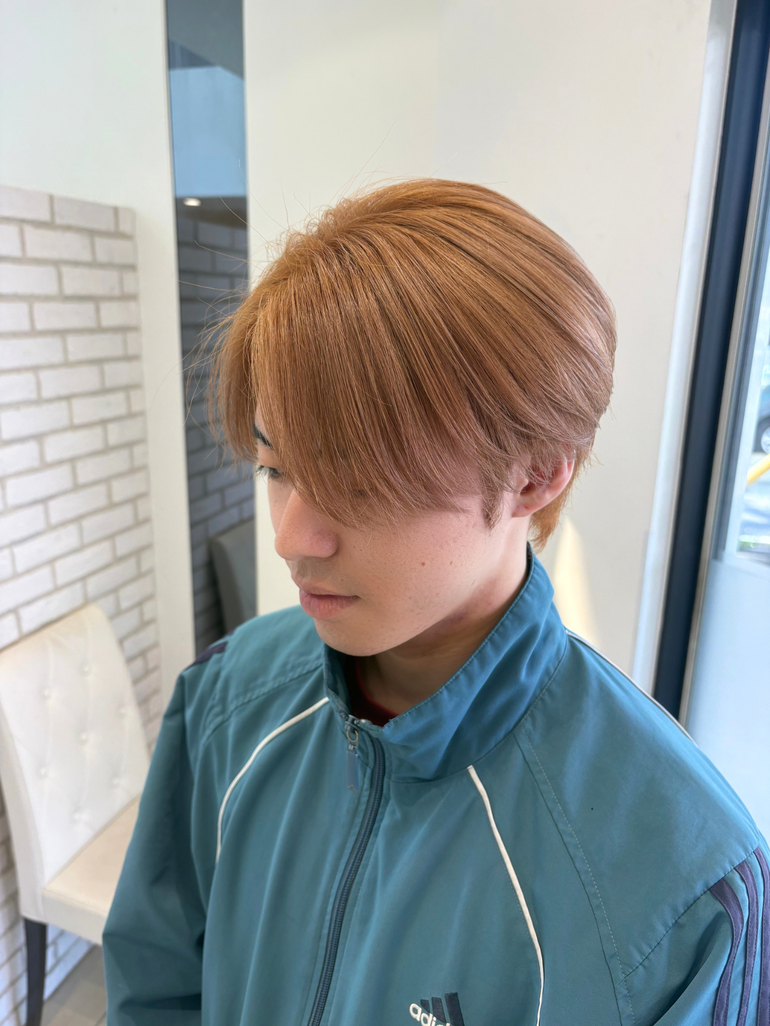 ミルクティーベージュ