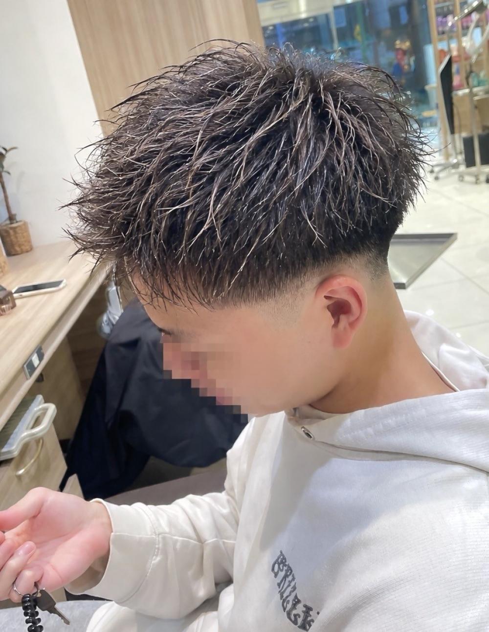ジェットスパイキー/白髪ぼかしカラー
