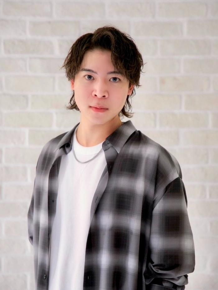 嶽 涼太