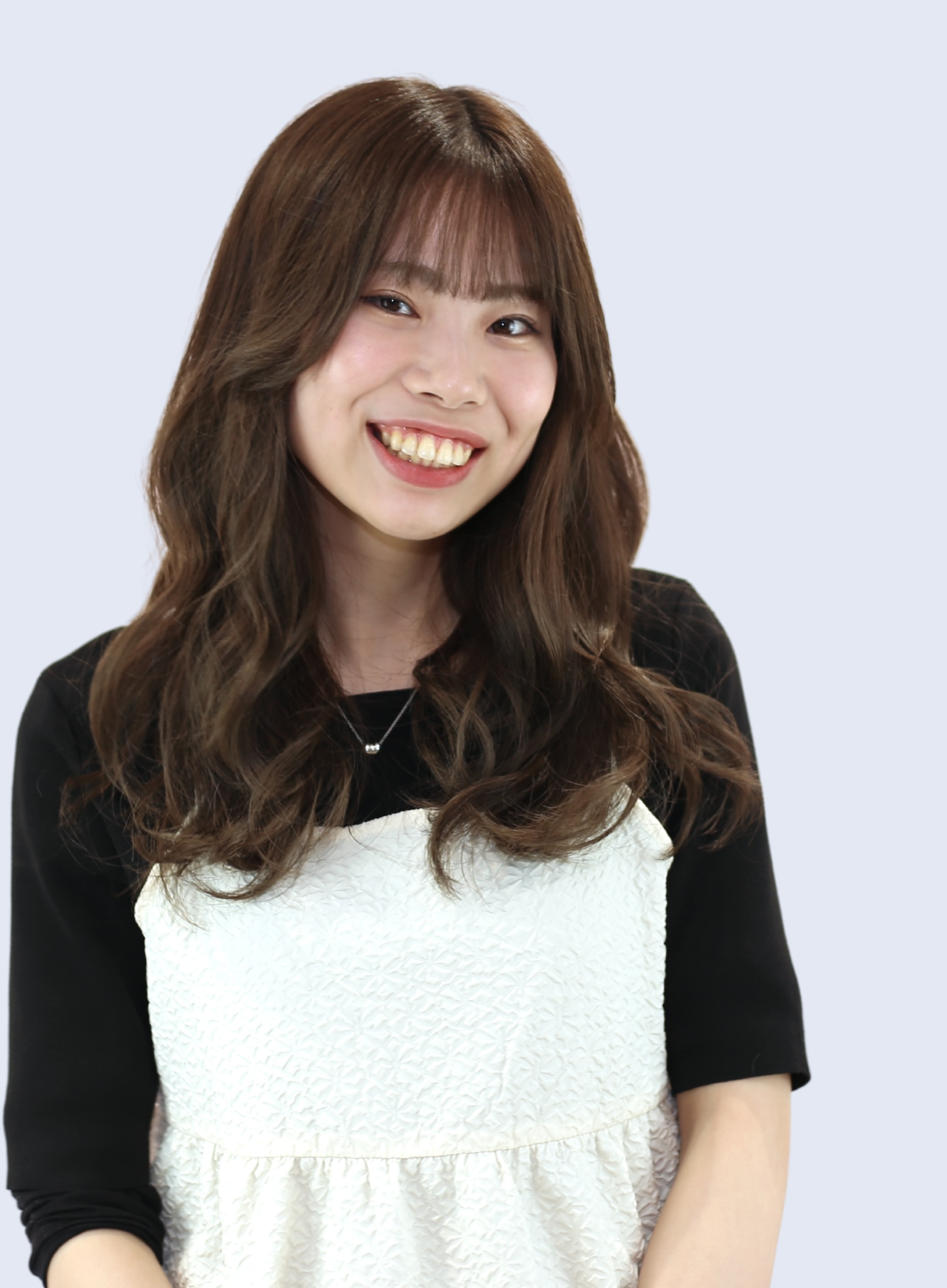 河野　汐里