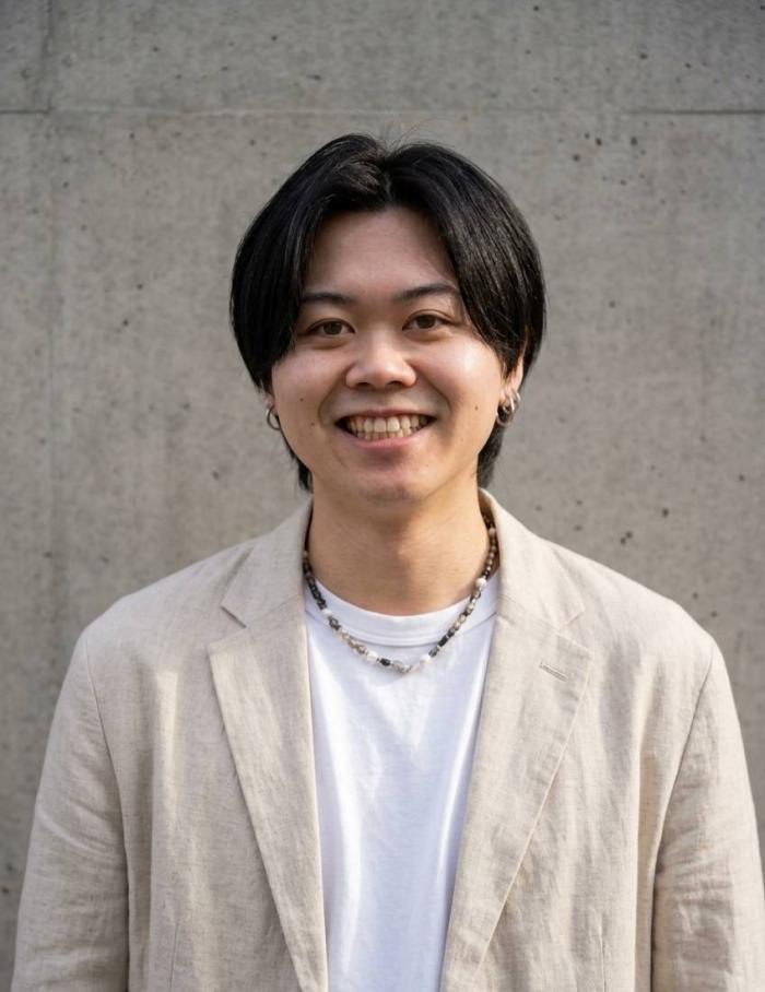 篠﨑 迅人