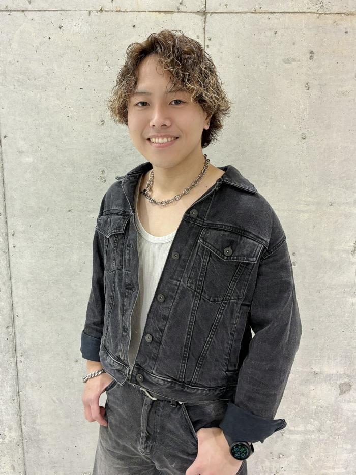 稲次 結人