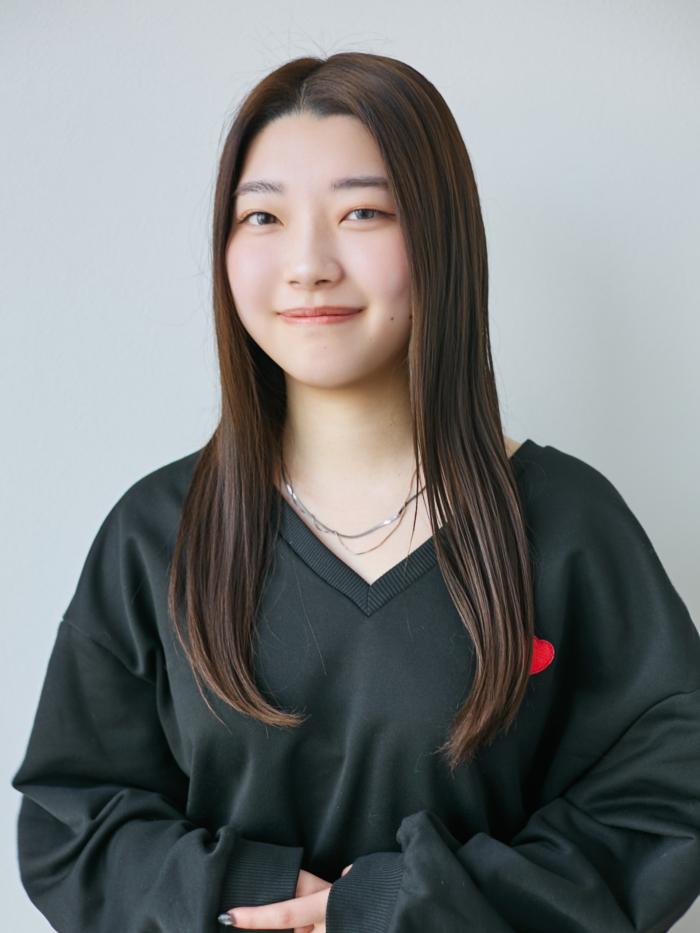 川端 芽衣