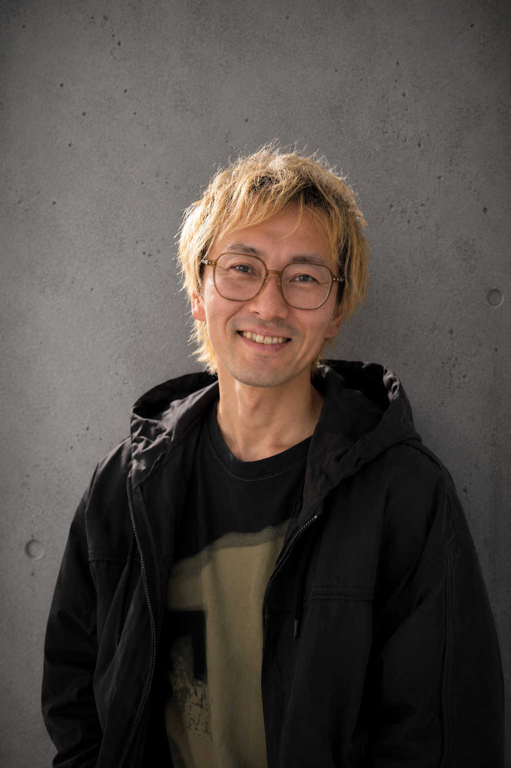 新海 良介